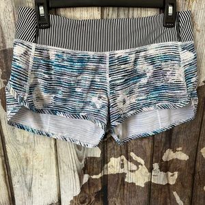 Lululemon Speed Up Low-Rise Lined Short 2.5" size 6